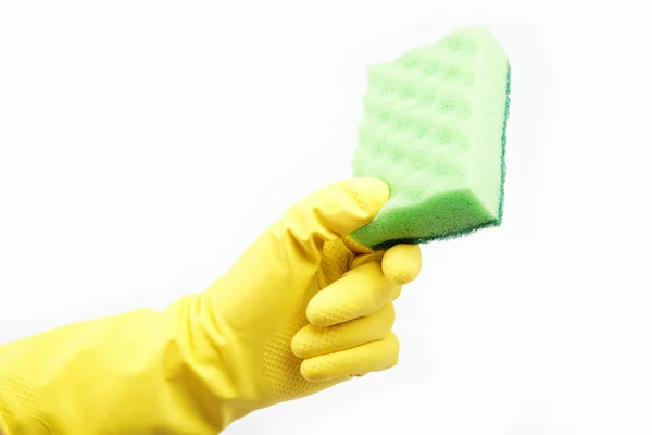 Main avec gant en caoutchouc et éponge de nettoyage sur fond blanc — Photo
