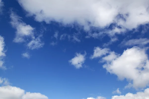 Modrá obloha s mraky detailní up — Stock fotografie
