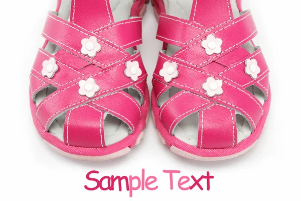 Sandales enfant rose isolées sur blanc — Photo