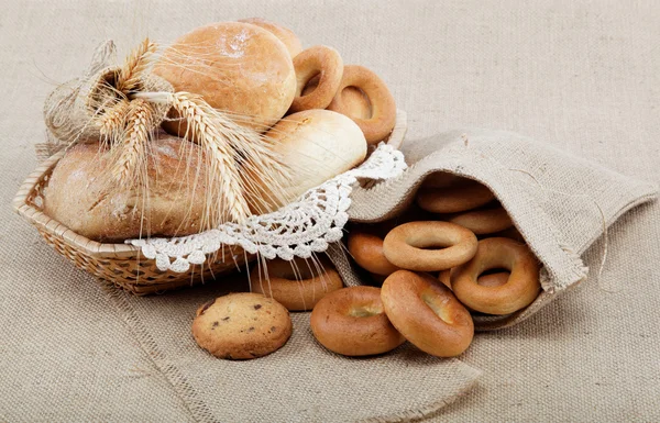 Свежий хлеб для различных видов упаковки . — стоковое фото