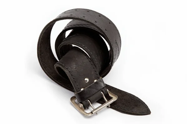 Cintura in pelle isolata su sfondo bianco. — Foto Stock