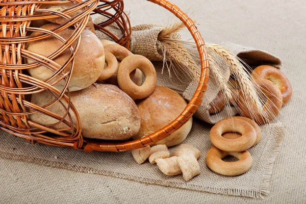 Pane fresco per una varietà di saccheggi . — Foto Stock