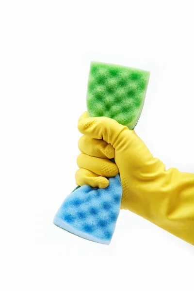 Ręka z gumowe rękawice i czyszczenia gąbki na białym tle — Zdjęcie stockowe