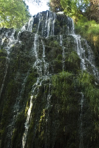 滝、モナステリオ デ ピエドラ、サラゴサ、スペイン — ストック写真