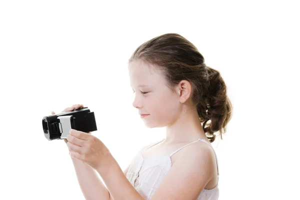 Chica preadolescente con cámara de vídeo —  Fotos de Stock