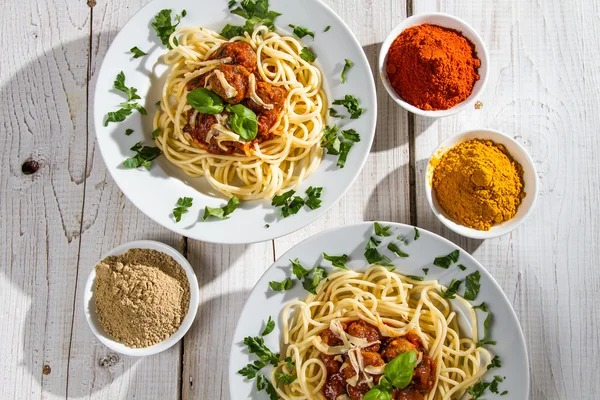 Pasta dinner for two — Stock Photo, Image