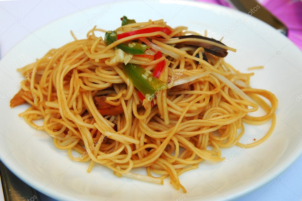 Stir-fried noodles, Chinese cuisine