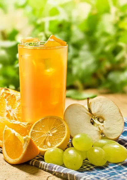 Juice, orange, apple, grape and lemon — Stock Photo, Image