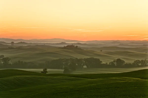 Soluppgång i Toscana — Stockfoto