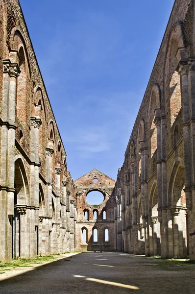 Тосканський, абатство Сан Galgano — стокове фото