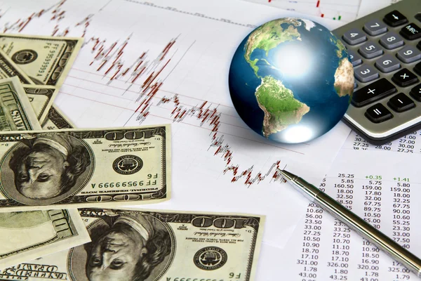 Dollar en business grafiek met aarde (elementen van dit imago vacht — Stockfoto