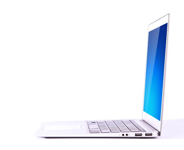 Witte laptop geïsoleerd op witte achtergrond — Stockfoto