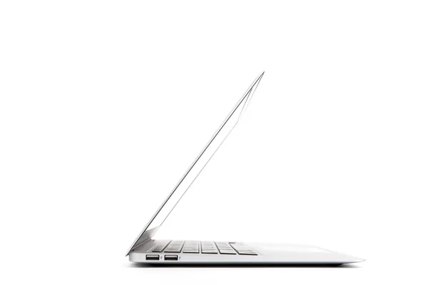 Laptop elszigetelt fehér háttér — Stock Fotó