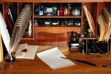 Old writing desk clipart