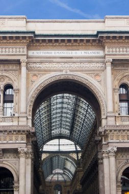 Milano 'daki Vittorio Emanuele II galerisi