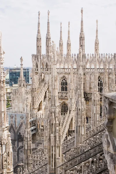 Spires de la cathédrale de Milan — Photo