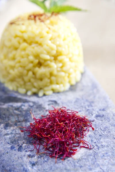 Combinaisons alimentaires, riz safran . — Photo
