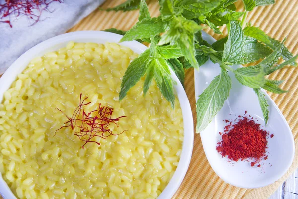 Food combinations, saffron rice. — Stock Photo, Image