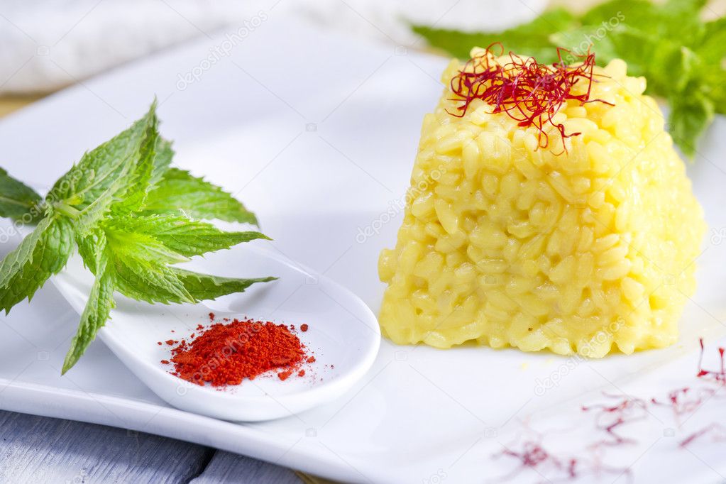 Food combinations, saffron rice.