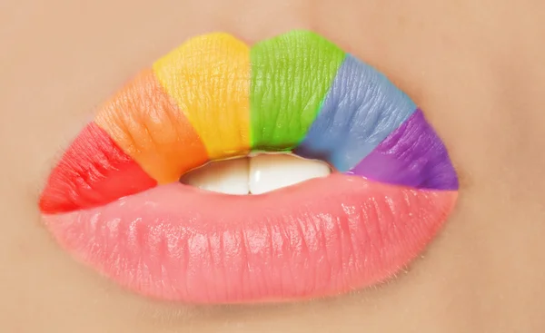 Close-up de lábios de mulher bonita — Fotografia de Stock