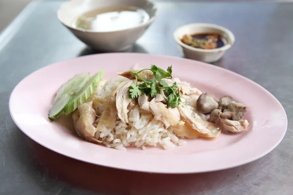 Thai Food Gourmet gedünstetes Huhn mit Reis, khao mun kai in wo — Stockfoto