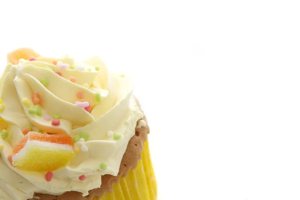 Cupcake au citron isolé en fond blanc — Photo