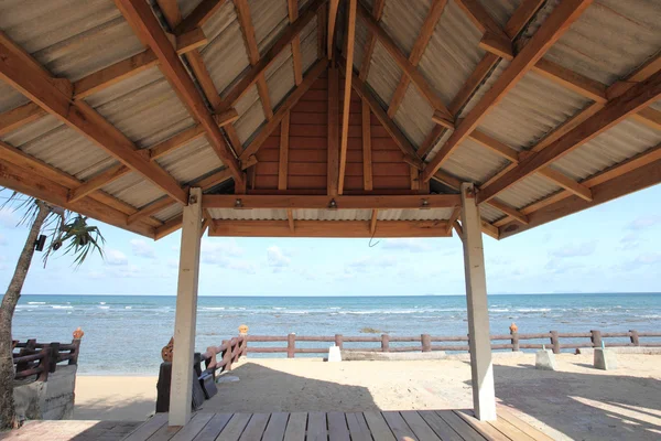 Cabaña con playa — Foto de Stock