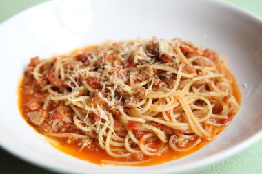 Spagetti sığır bolognese