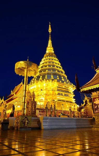 Wat Phra That Doi Suthep, Chiang Mai, Tailandia . — Foto de Stock