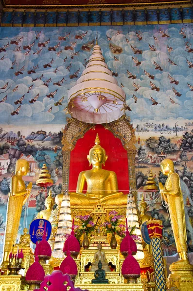 Socha Buddhy v uctívání — Stock fotografie