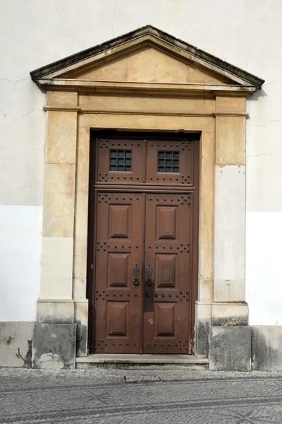 Coimbra Üniversitesi eski pencere — Stok fotoğraf