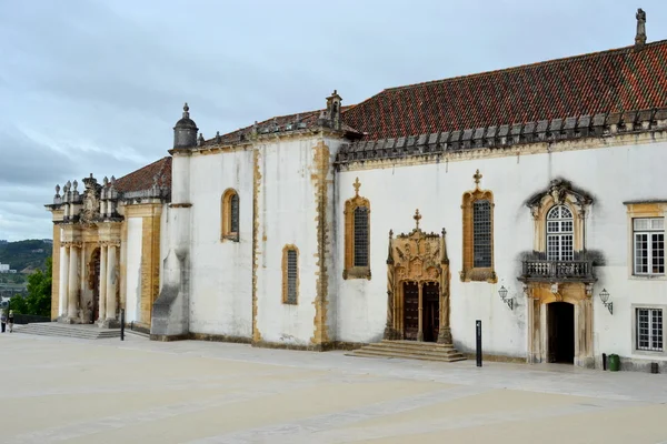 Coimbra Üniversitesi veranda görünüm — Stok fotoğraf