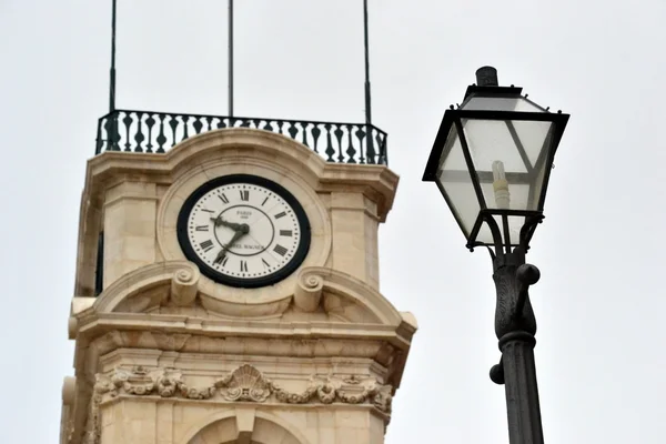 コインブラ大学の時計塔 — ストック写真