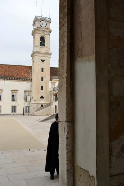 La Torre del Reloj en la Universidad de Coimbra — Foto de Stock