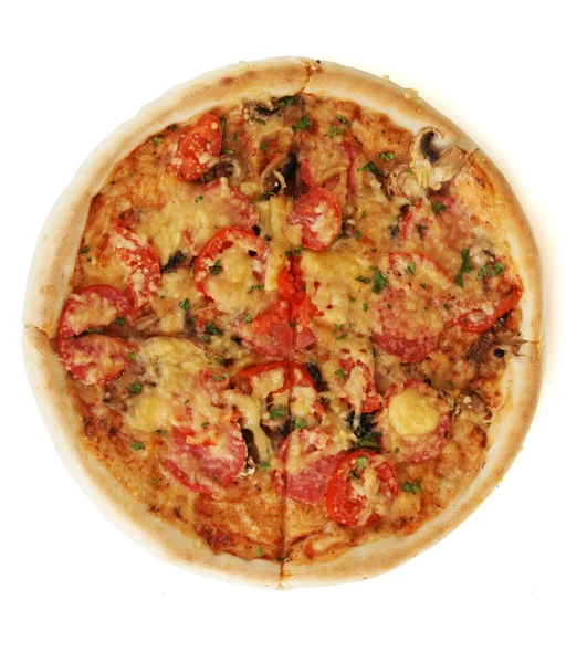 Délicieuse pizza aux saucisses et légumes isolés sur blanc — Photo