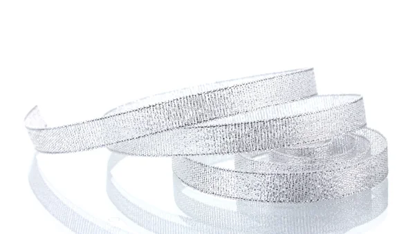 Piękny srebrny wstążki na białym tle — Zdjęcie stockowe