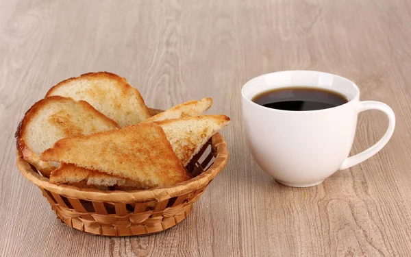 Klassisches Frühstück. Kaffee und Toasts — Stockfoto
