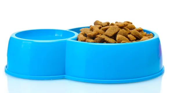 Σκύλος ξηρά τροφή και νερό σε μπλε μπολ που απομονώνονται σε λευκό — Φωτογραφία Αρχείου