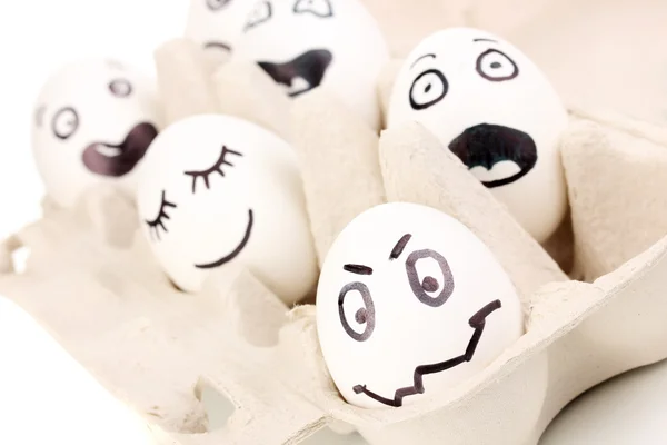 Λευκό αυγά με αστεία όψεις — Φωτογραφία Αρχείου