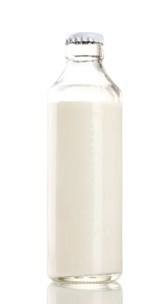Sebotol susu diisolasi di atas putih — Stok Foto