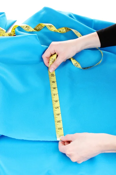 Žena měření tkaniny — Stock fotografie