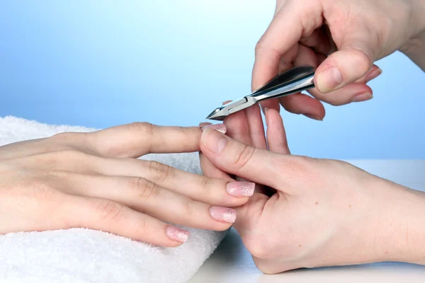 Processo di manicure nel salone — Foto Stock