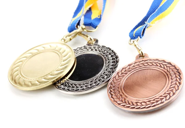 Τρία μετάλλια που απομονώνονται σε λευκό — Φωτογραφία Αρχείου