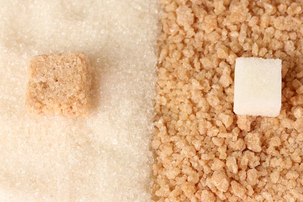 Model de zahăr alb și zahăr brun aproape — Fotografie, imagine de stoc