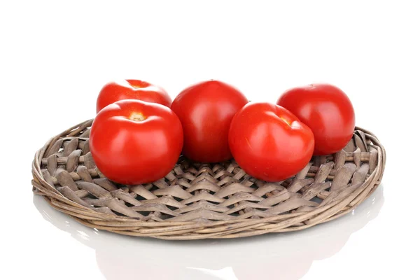 Dojrzałe czerwone pomidory izolowane na białym — Zdjęcie stockowe