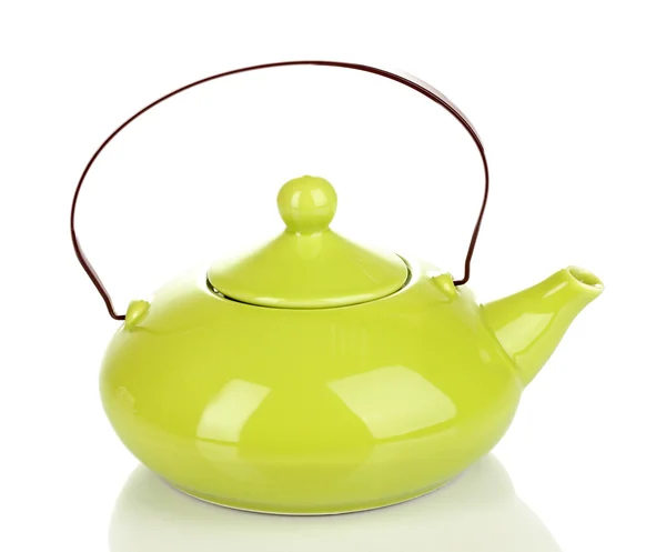 Зелений чайник ізольований на білому — стокове фото