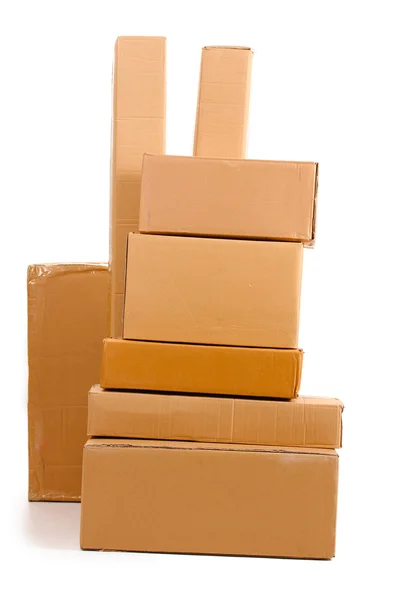 Boîtes en carton brun isolées sur blanc — Photo