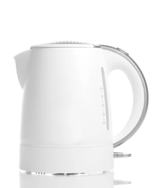 Biały czajnik elektryczny na białym tle — Zdjęcie stockowe