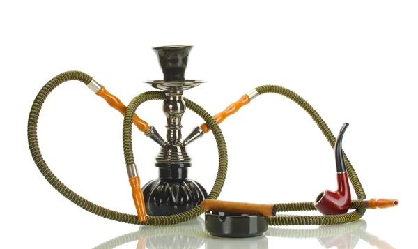 阿拉伯水烟壶、 雪茄、 管上白色隔离 — 图库照片