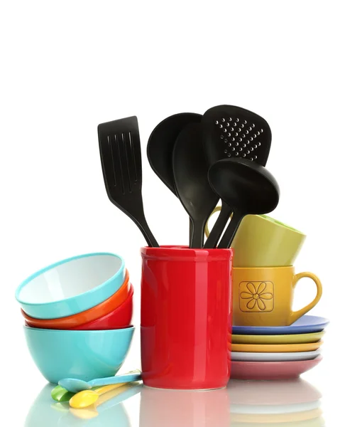 Cuencos vacíos brillantes, tazas y utensilios de cocina aislados en blanco —  Fotos de Stock